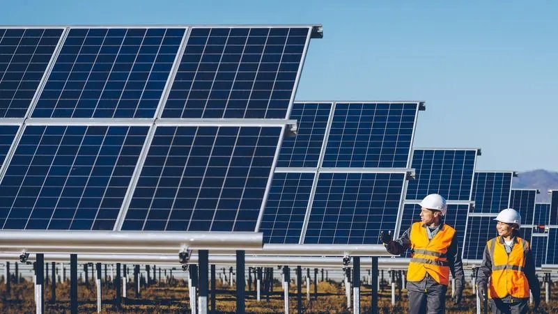 العراق يطرح فرصًا استثمارية في قطاع الطاقة بقيمة 6 مليارات دولار