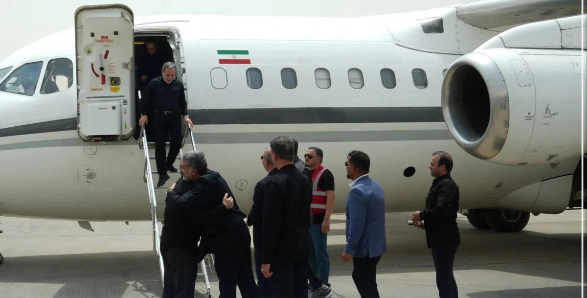 وزير الخارجية الإيراني يصل إلى النجف الأشرف