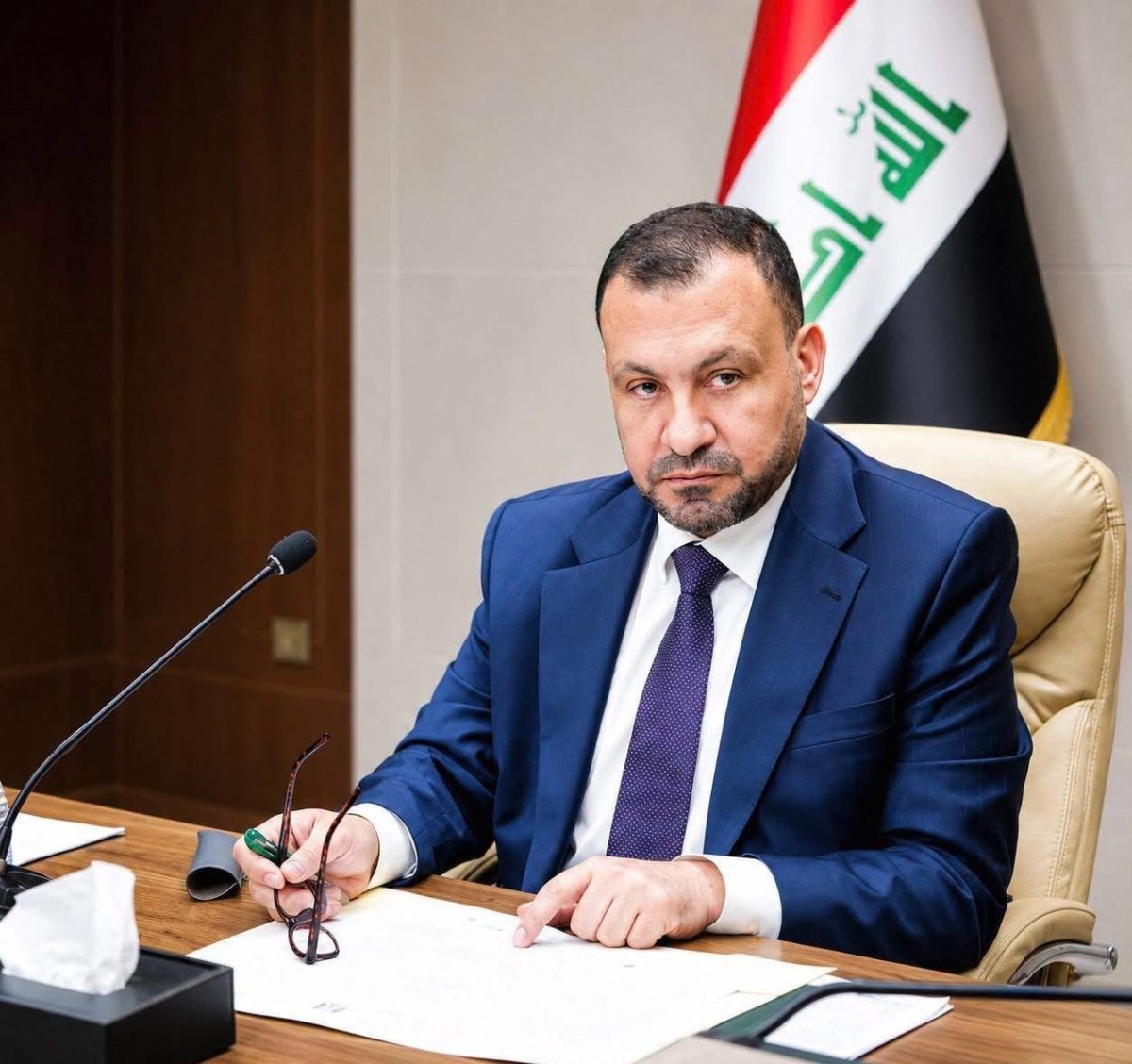 قوة من هيئة النزاهة تعتقل خالد غزاي عطية وكيل وزارة الكهرباء لشؤون النقل والتوزيع